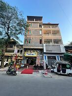 Unique Hotel Management Service