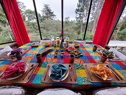 Reventazon River Mountain Lodge