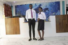 MAXJEN HAVEN GUEST HOUSE