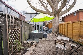 Leslieville Cozy & Bright Apt in Trendy Beaches