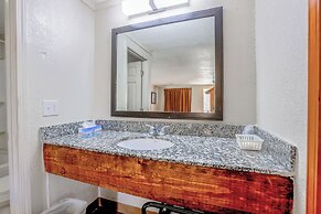 Cozy Garden Inn By OYO Hwy 40 Richmond