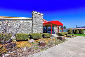 Cozy Garden Inn By OYO Hwy 40 Richmond