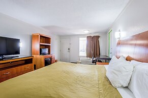 Cozy Garden Inn By OYO Hwy 40 Richmond