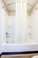 Cozy Garden Inn By OYO Hwy 40 Richmond