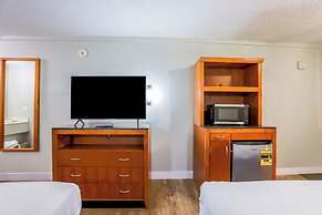 Cozy Garden Inn By OYO Hwy 40 Richmond