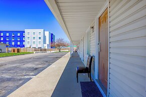 Cozy Garden Inn By OYO Hwy 40 Richmond