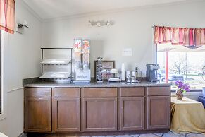 Cozy Garden Inn By OYO Hwy 40 Richmond