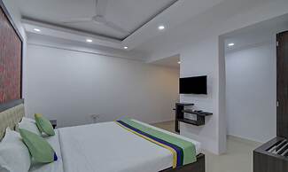 Treebo The Platinum Studio 50