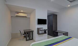 Treebo The Platinum Studio 50