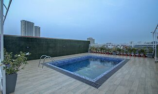 Treebo The Platinum Studio 50