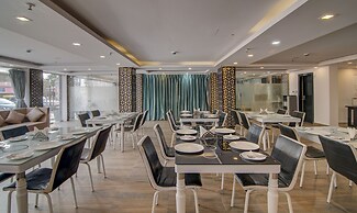 Treebo The Platinum Studio 50