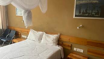Tembo Beach Hotel