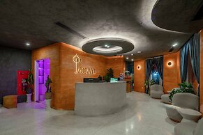 Jacayl Hotel