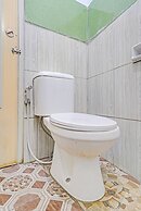 OYO 90405 Penginapan Sasti KuninganNearTaman Cirendang