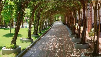 Countryside Garden Resort