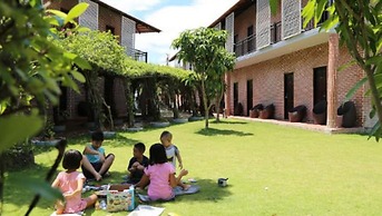 Countryside Garden Resort