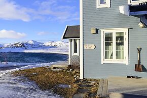 Kongsfjord Arctic Lodge