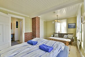 Kongsfjord Arctic Lodge