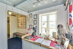 Kongsfjord Arctic Lodge