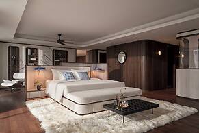 The Yacht Hotel by DC