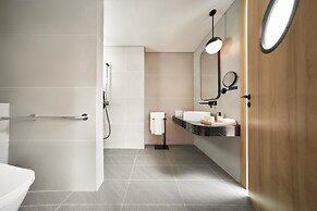 The Yacht Hotel by DC