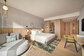 The Yacht Hotel by DC