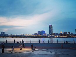 Hidden Garden International Youth Hostel - Oriental Pearl & Lujiazui