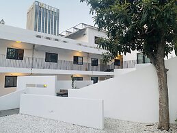 Hidden Garden International Youth Hostel - Oriental Pearl & Lujiazui