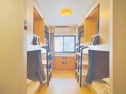 Hidden Garden International Youth Hostel - Oriental Pearl & Lujiazui