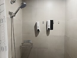 Hidden Garden International Youth Hostel - Oriental Pearl & Lujiazui