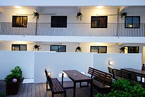 Hidden Garden International Youth Hostel - Oriental Pearl & Lujiazui