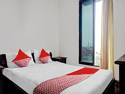 OYO 90696 Tobana House Bintaro