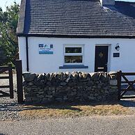 Beautiful 2-bed Semi Rural Cottage Enclosed Garden