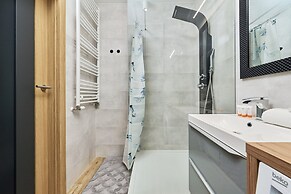 Stylish Apartment Wroclaw by Renters