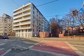 Stylish Apartment Wroclaw by Renters