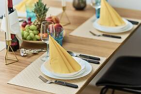 Stylish Apartment Wroclaw by Renters