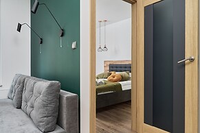 Stylish Apartment Wroclaw by Renters