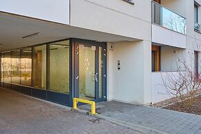 Stylish Apartment Wroclaw by Renters