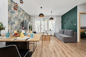 Stylish Apartment Wroclaw by Renters
