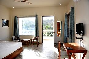 The Sky Imperial Pavoreal Jungle Resort