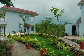 The Sky Imperial Pavoreal Jungle Resort