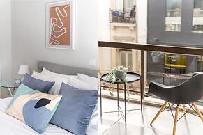 Elegant 2BR Apartment in Kolonaki