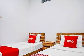 OYO 90187 Puri Allisa Syariah