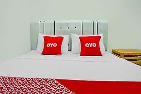 OYO 90187 Puri Allisa Syariah