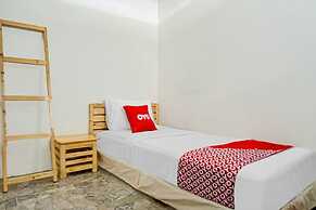 OYO 90187 Puri Allisa Syariah