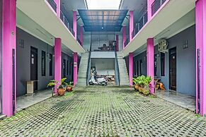 OYO 90187 Puri Allisa Syariah