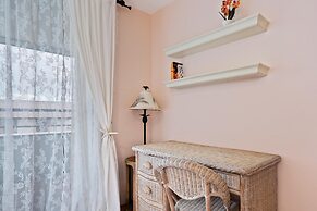 Big Island White Sands Village 323 2 Bedroom Condo