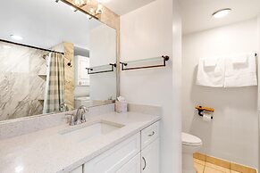 Big Island White Sands Village 323 2 Bedroom Condo