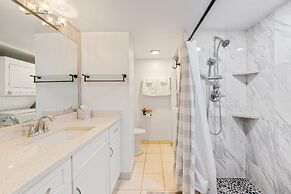 Big Island White Sands Village 323 2 Bedroom Condo