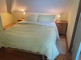 Rocklea Seaside Cottage